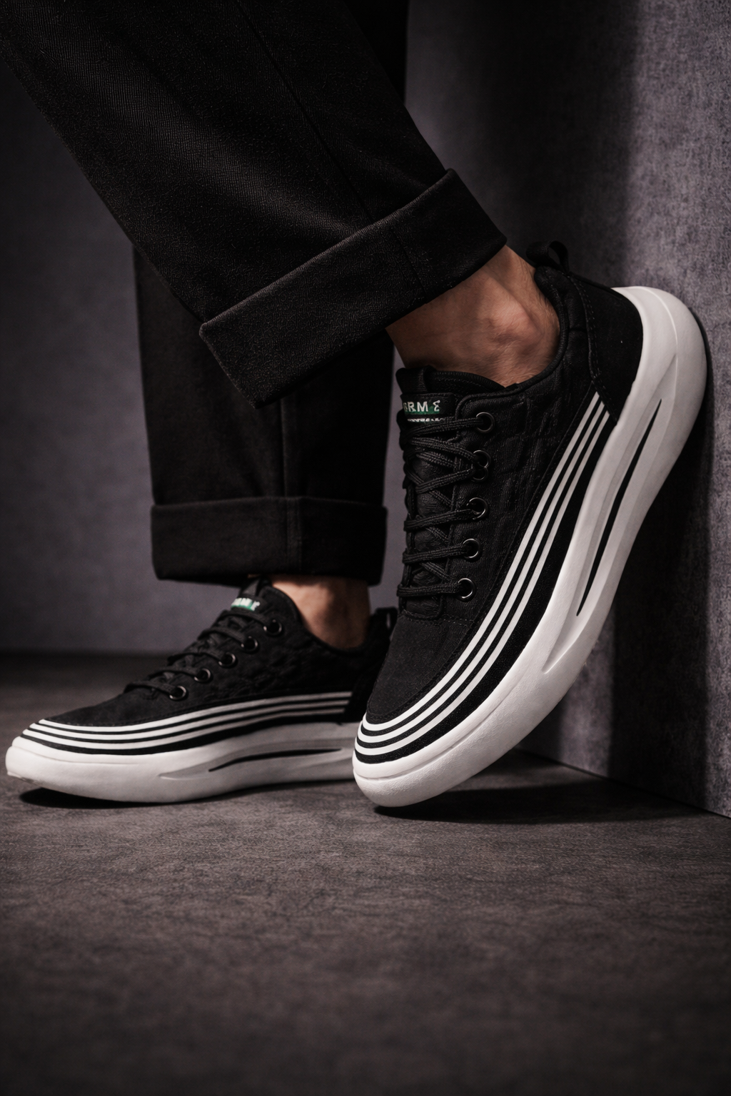 Frencci Nova Walk Men's Casual Sneakers